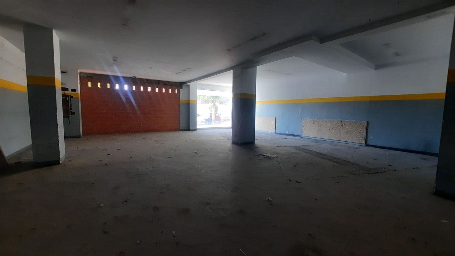 Yritys vuokrattavana paikassa Oviedo - 1 800 € (Ref: 8679381)