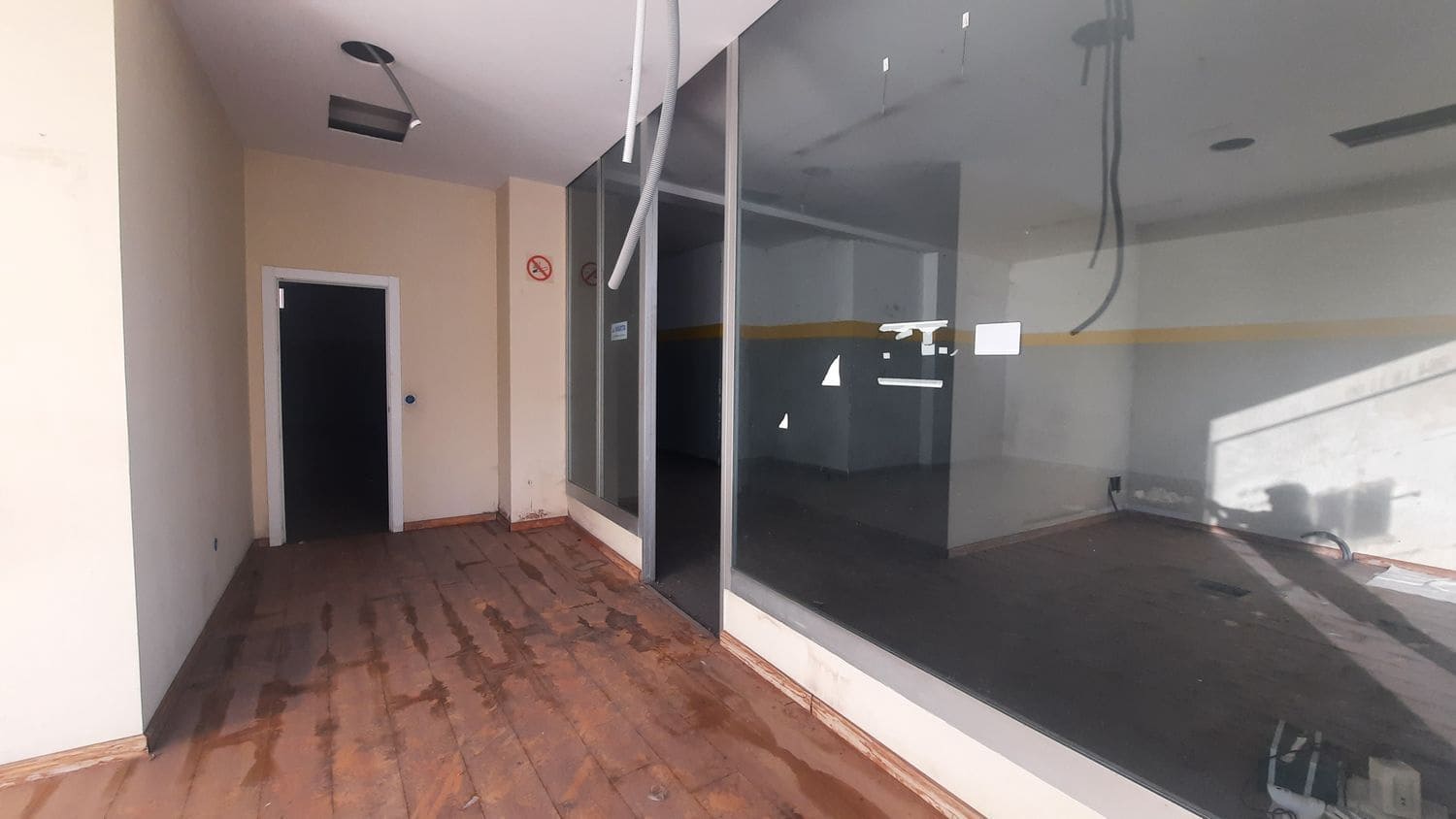 Yritys vuokrattavana paikassa Oviedo - 1 800 € (Ref: 8679381)