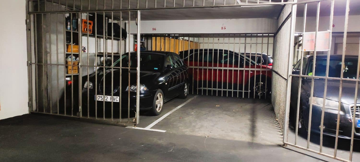 Garage til salg i Gijon - € 18.000 (Ref: 8699349)