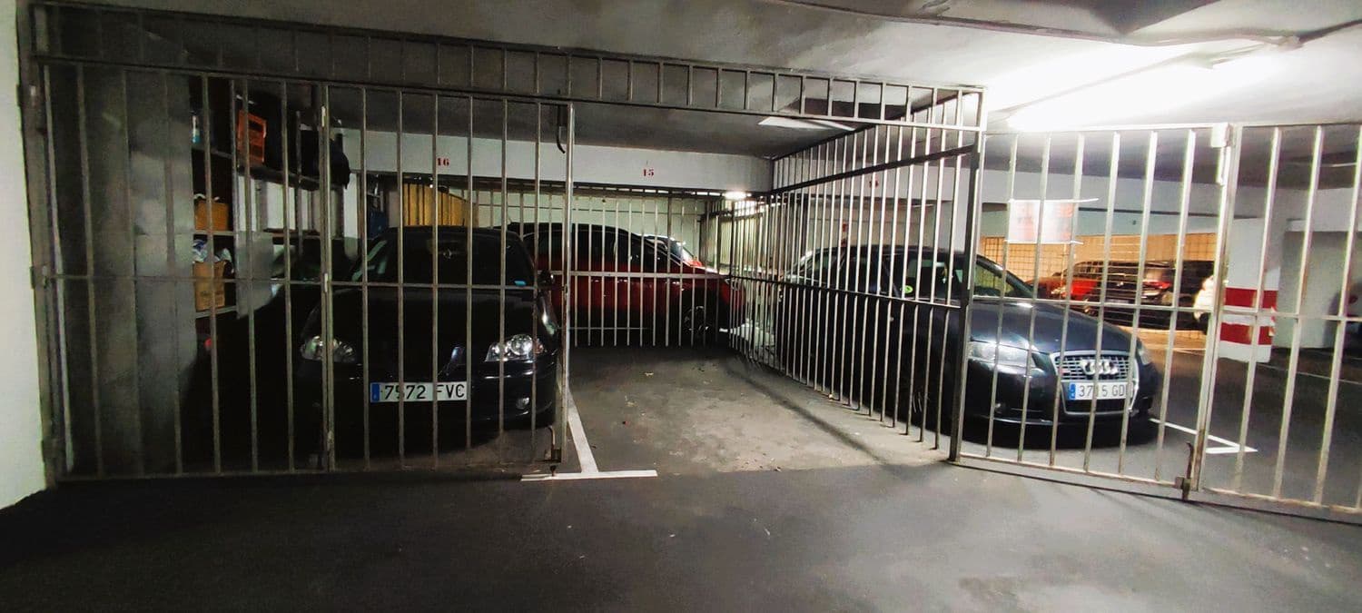 Garage til salg i Gijon - € 18.000 (Ref: 8699349)