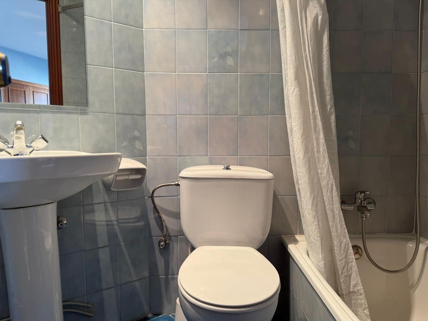 Hotel til salg i Salas - € 219.000 (Ref: 8721742)