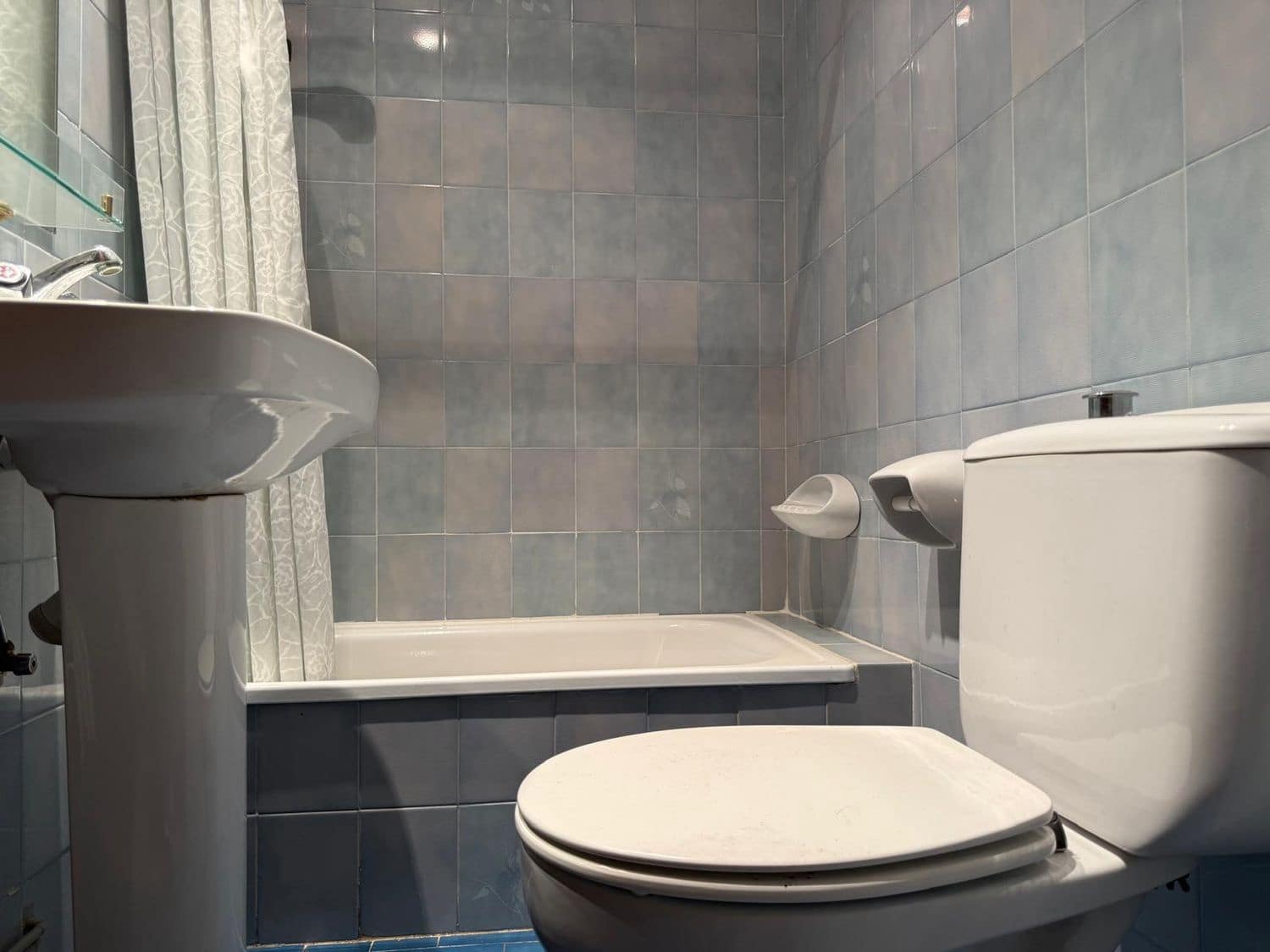 Hotel til salg i Salas - € 219.000 (Ref: 8721742)