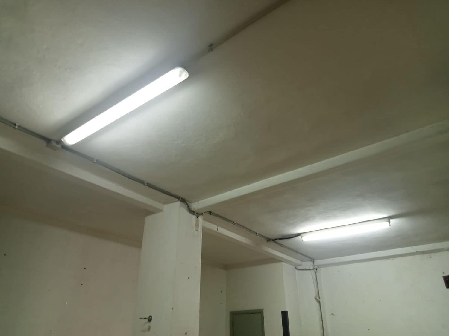 Erhverv til salg i Gijon - € 40.000 (Ref: 8723445)