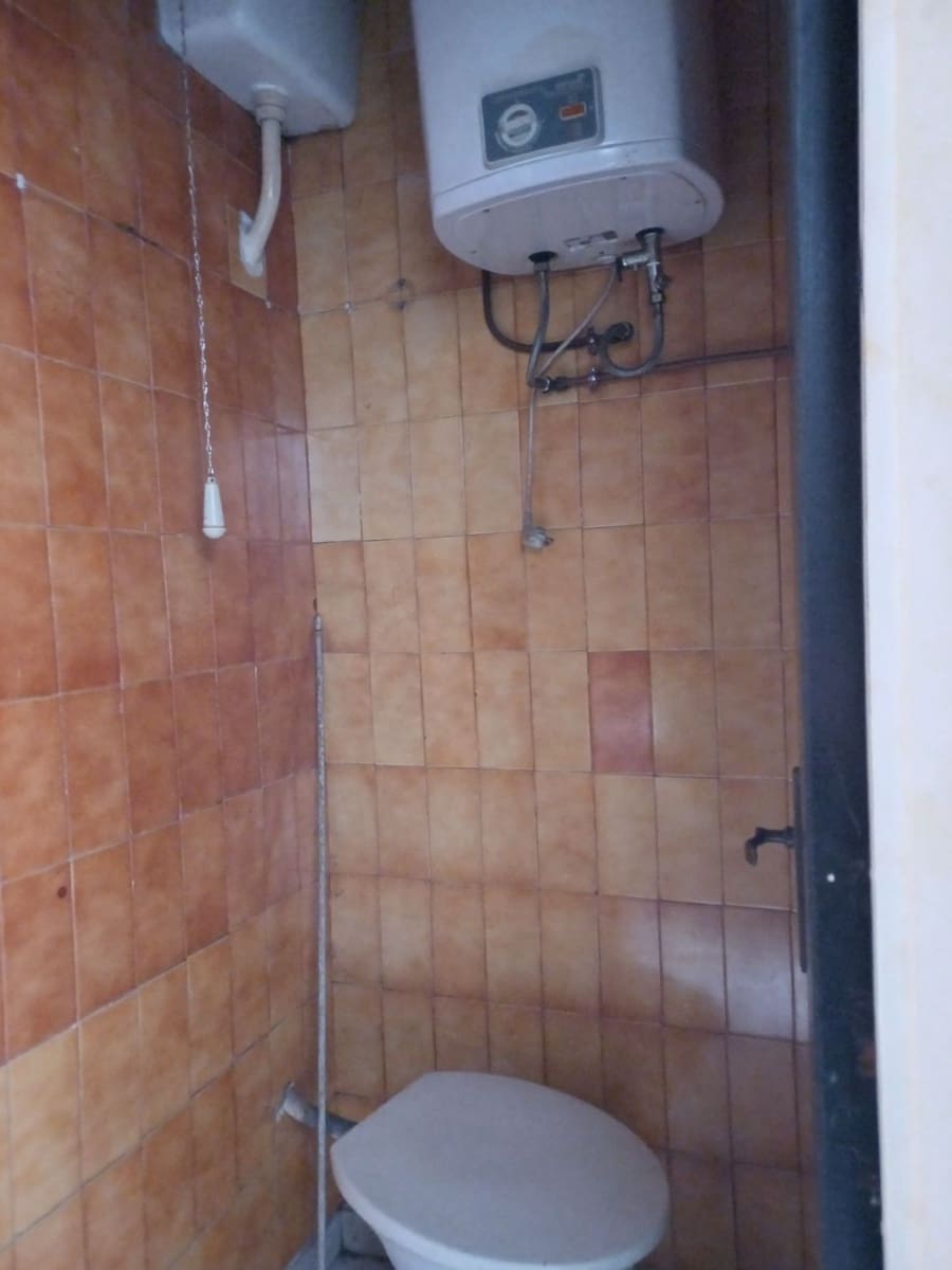 Business for sale in San Martin del Rey Aurelio - € 39,000 (Ref: 8751784)