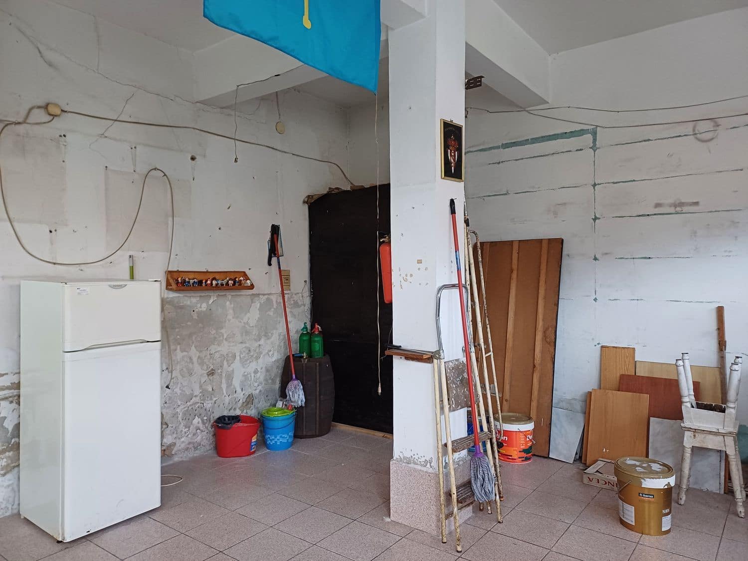 Business for sale in San Martin del Rey Aurelio - € 39,000 (Ref: 8751784)