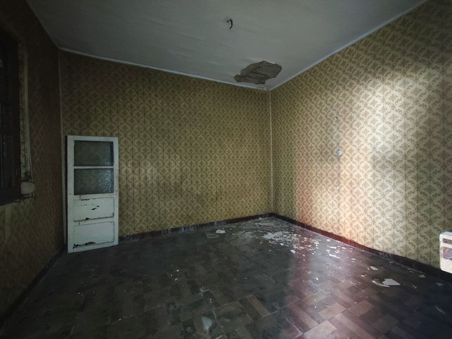 4 soveværelse Byhus til salg i Langreo - € 60.000 (Ref: 8759582)