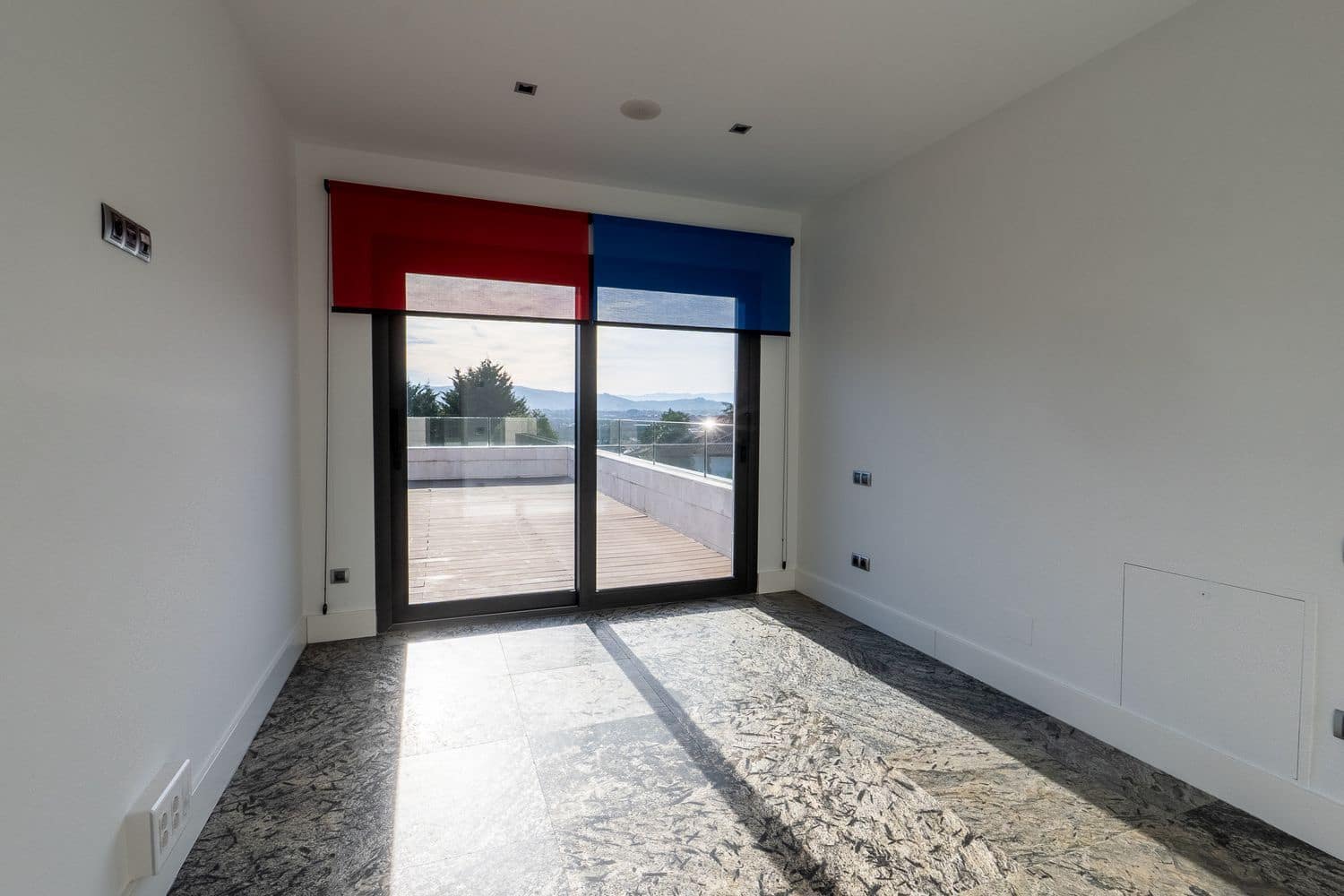 3 soveværelse Villa til salg i Gijon med garage - € 980.000 (Ref: 8772964)