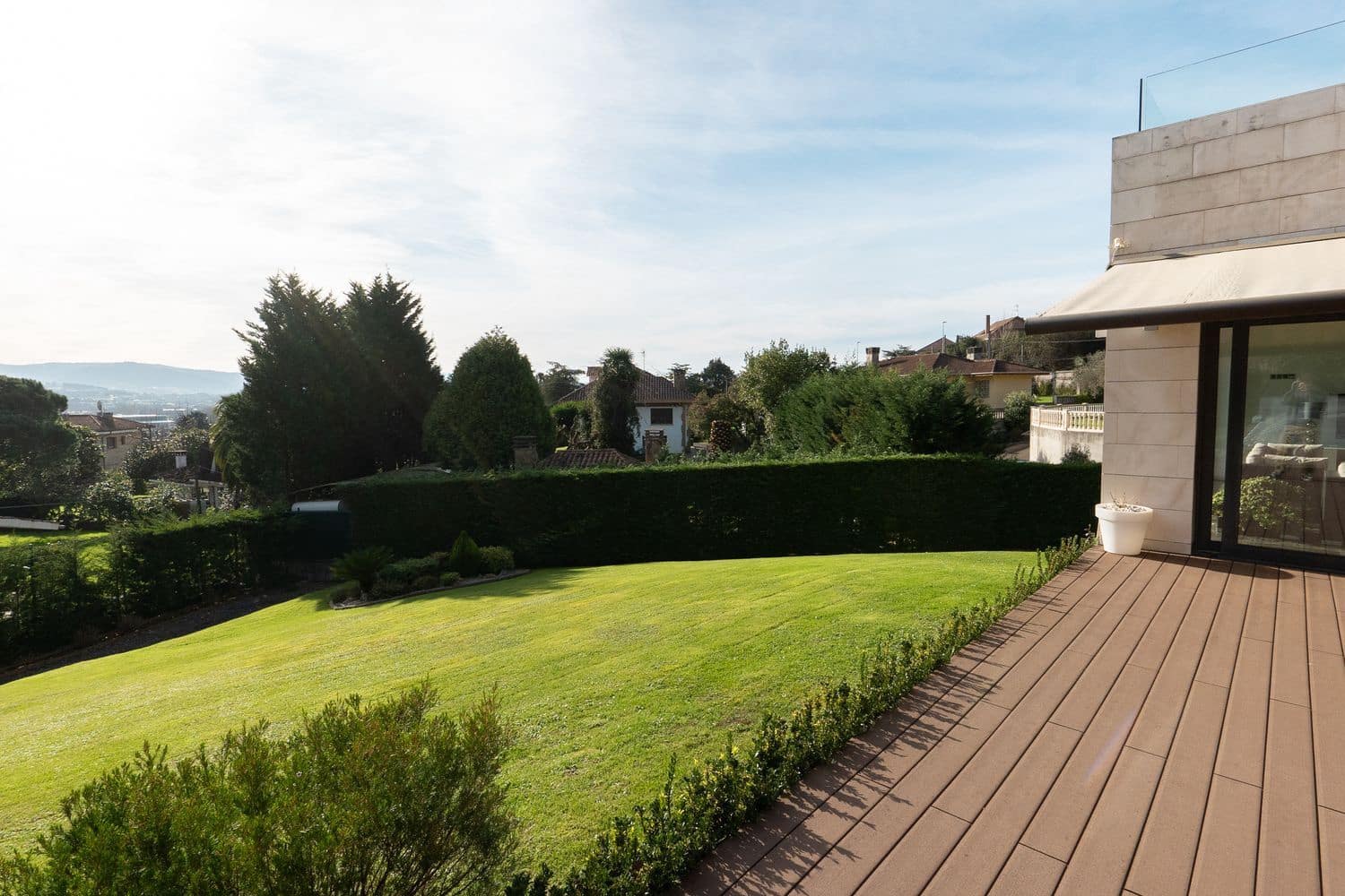 3 soveværelse Villa til salg i Gijon med garage - € 980.000 (Ref: 8772964)