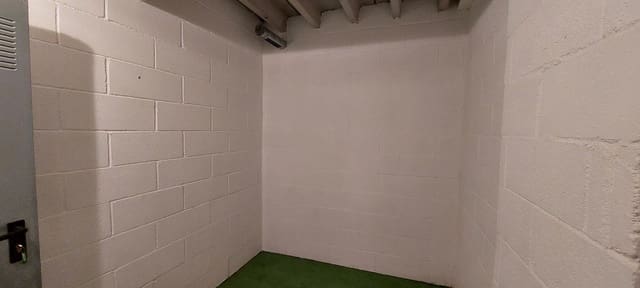 Garage for sale in Centro Urbano, Gijón - € 5,750 (Ref: 8789123)