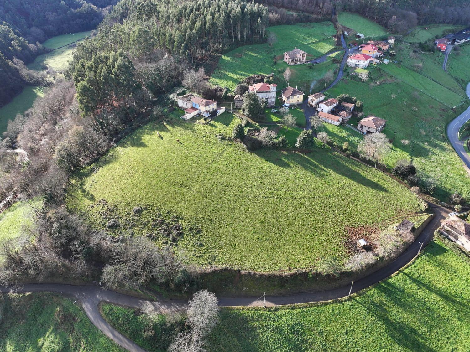 Mark till salu i Cudillero - 55 000 € (Ref: 8792178)