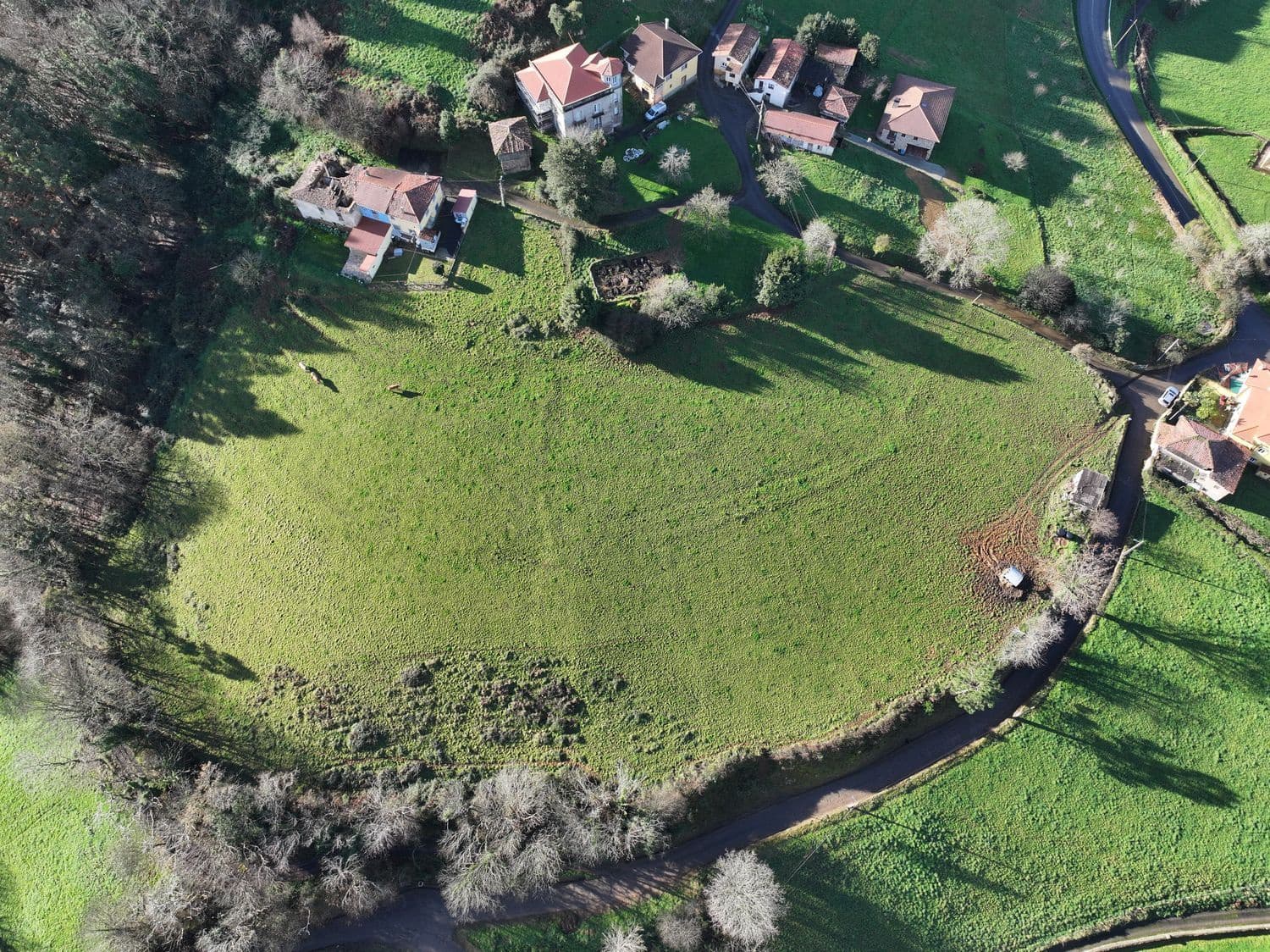 Mark till salu i Cudillero - 55 000 € (Ref: 8792178)