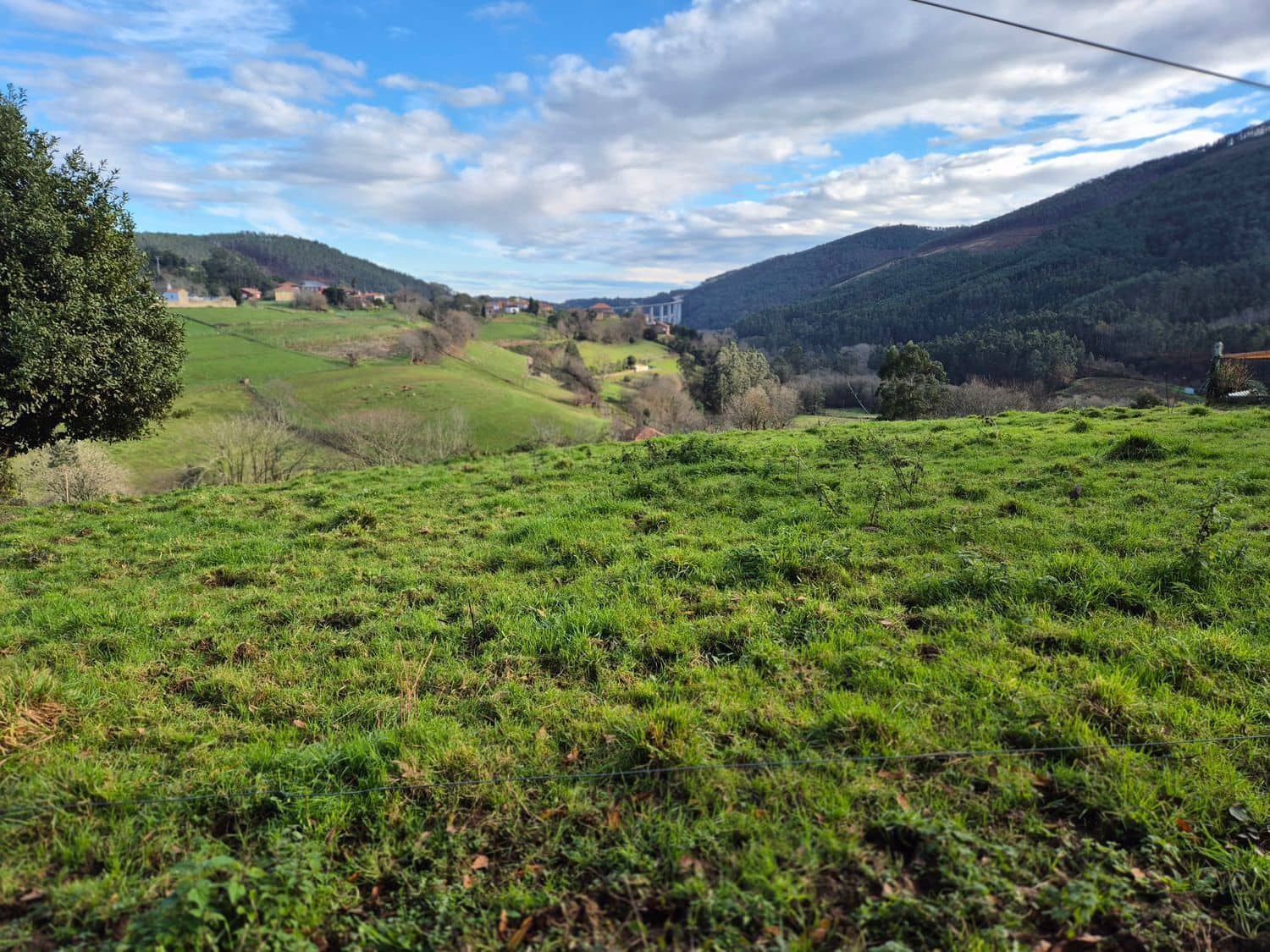 Mark till salu i Cudillero - 55 000 € (Ref: 8792178)