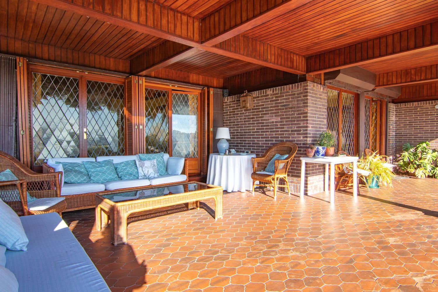 5 soveværelse Villa til salg i Gozon med garage - € 2.000.000 (Ref: 8792193)