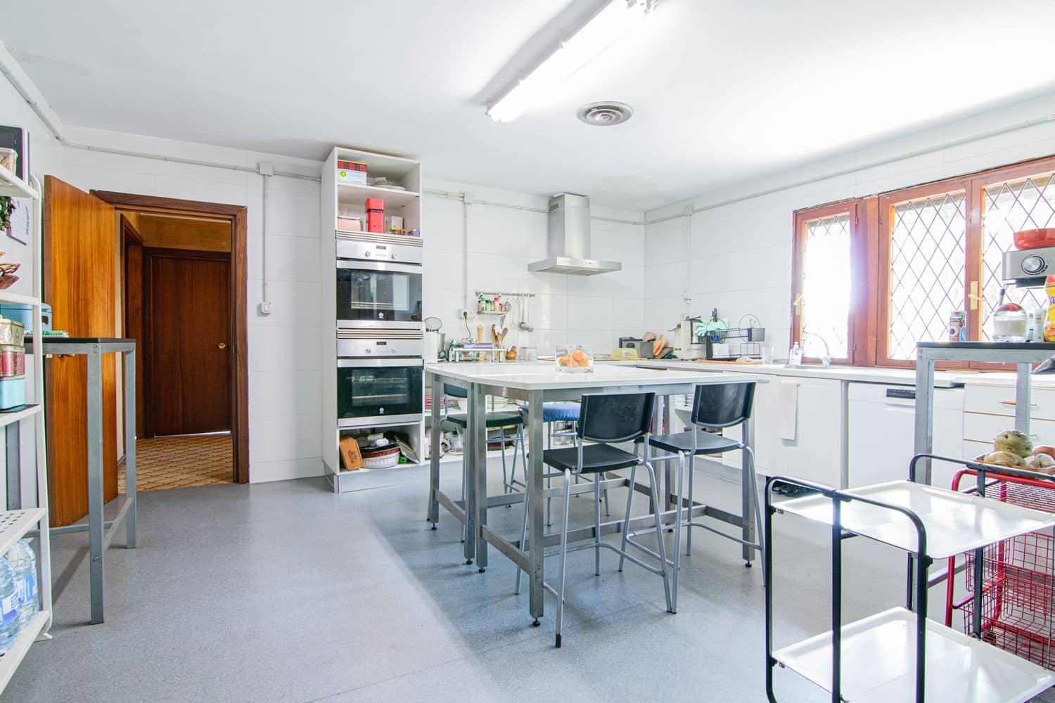 5 soveværelse Villa til salg i Gozon med garage - € 2.000.000 (Ref: 8792193)