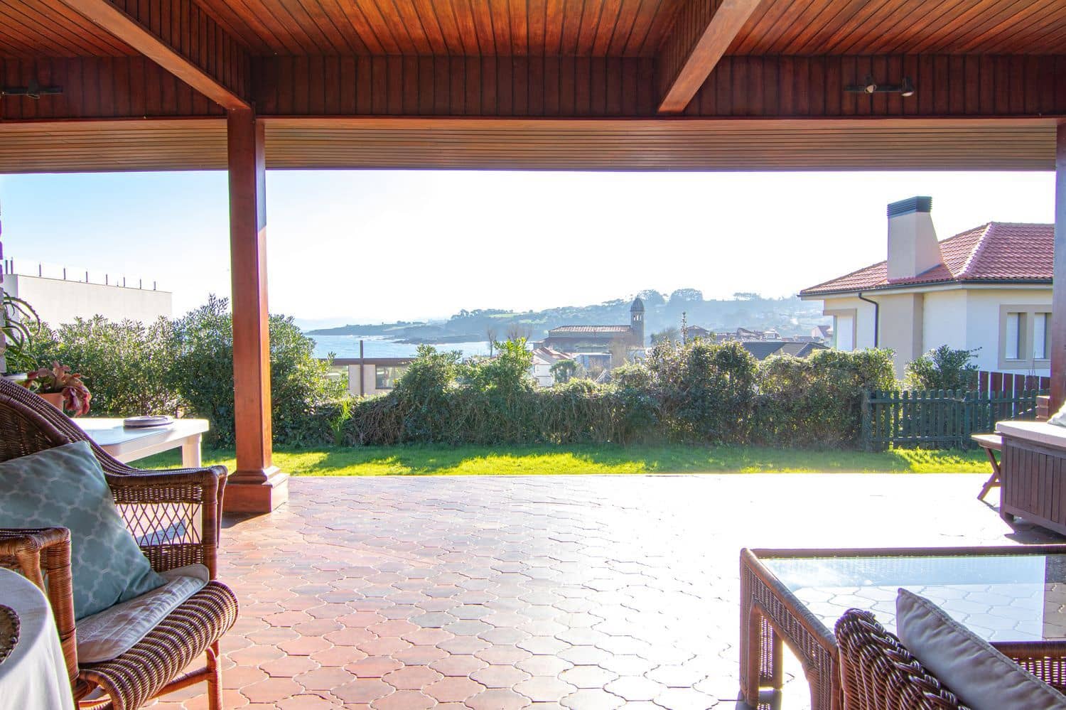 5 soveværelse Villa til salg i Gozon med garage - € 2.000.000 (Ref: 8792193)