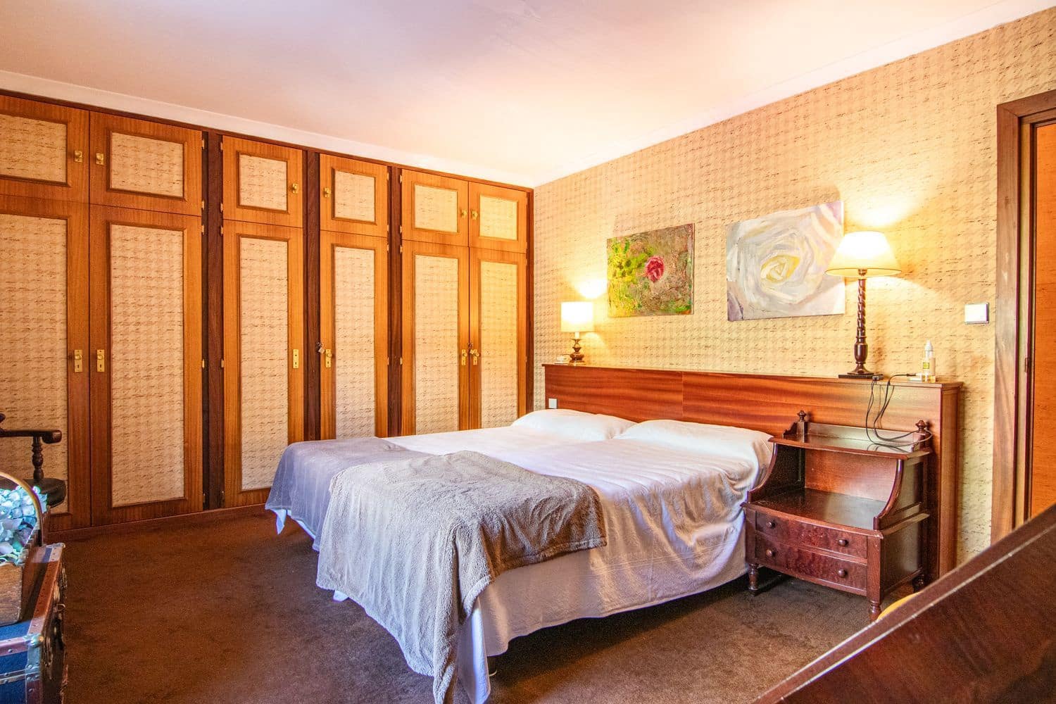 5 soveværelse Villa til salg i Gozon med garage - € 2.000.000 (Ref: 8792193)