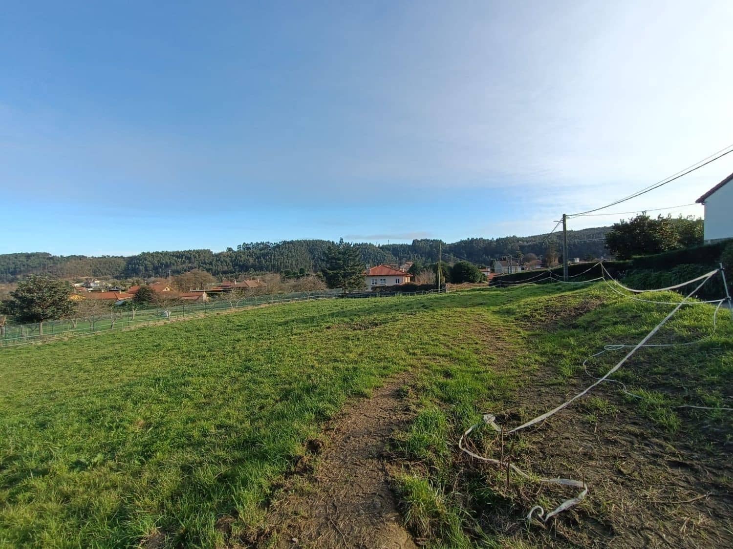 Grunde uden byggetilladelser til salg i Castrillon - € 95.000 (Ref: 8800520)