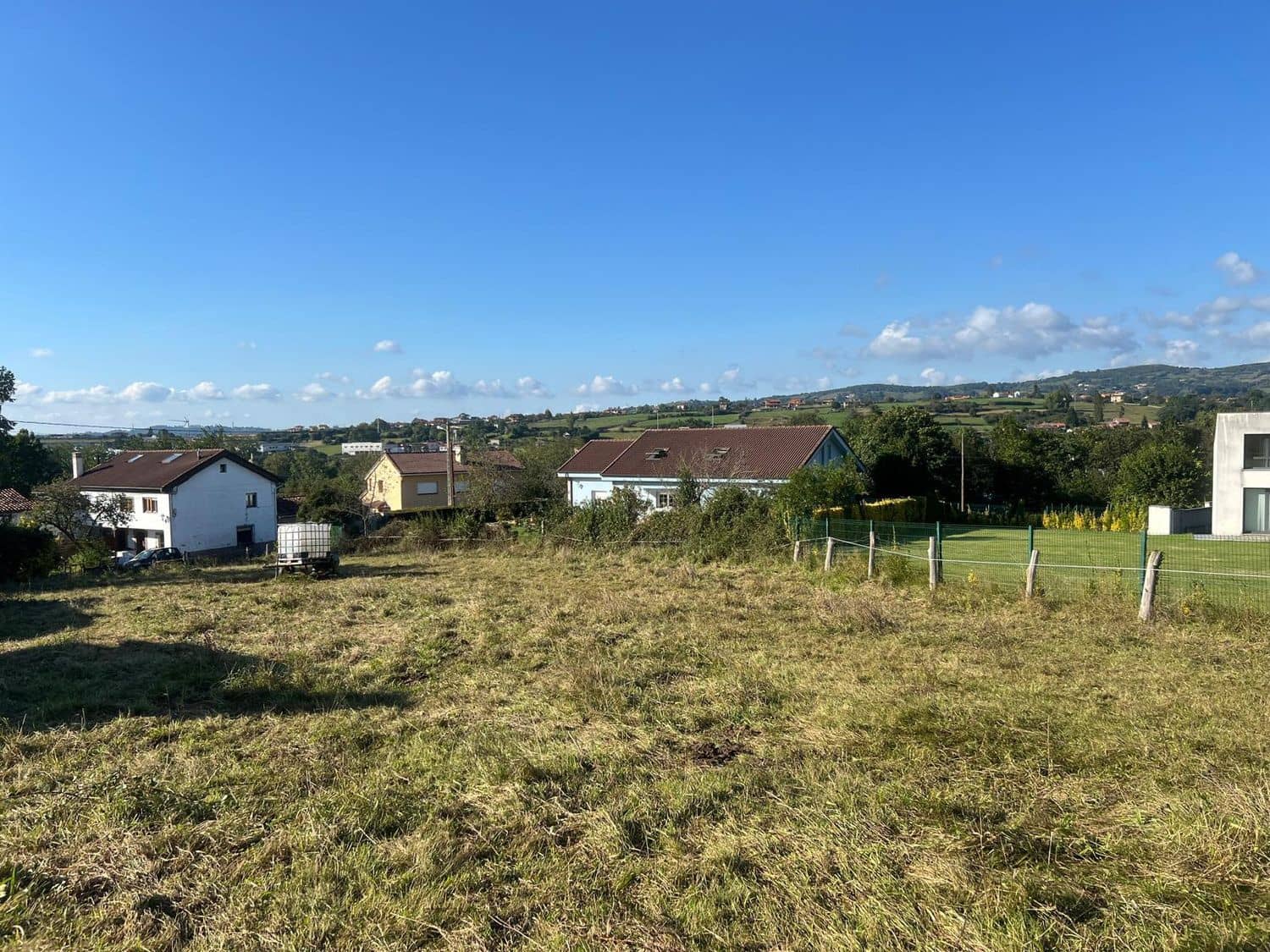 Mark till salu i Siero - 64 900 € (Ref: 8809094)