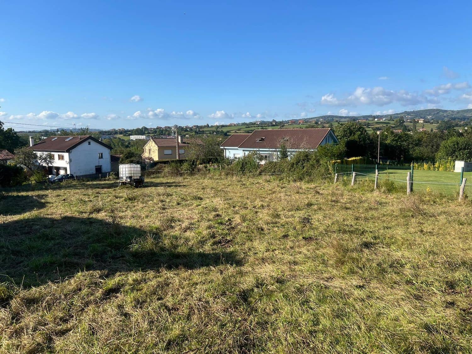 Mark till salu i Siero - 64 900 € (Ref: 8809094)