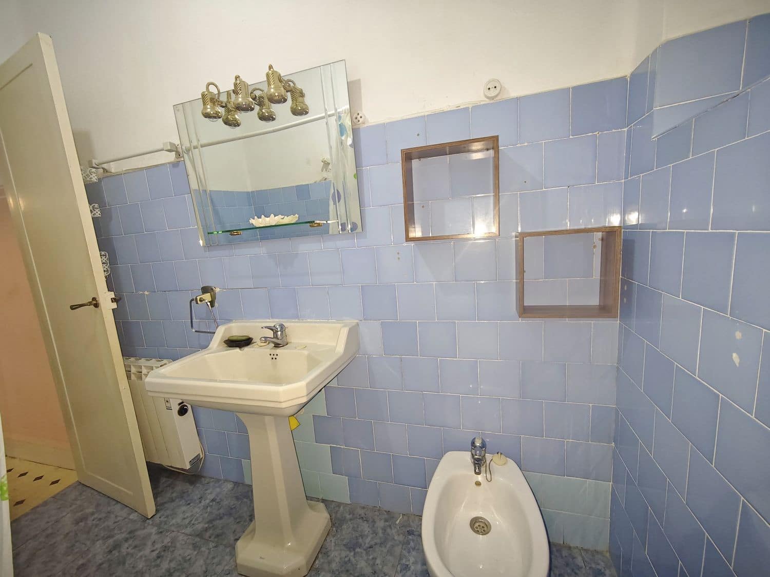 1 bedroom Apartment for rent in Aviles with garage - € 500 (Ref: 8812196)