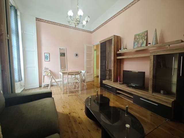 1 bedroom Apartment for rent in Avilés with garage - € 500 (Ref: 8812196)