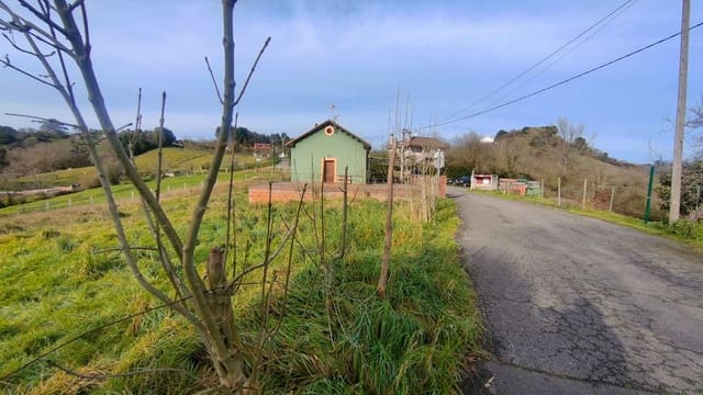 Undeveloped Land for sale in Gijón - € 80,000 (Ref: 8824753)