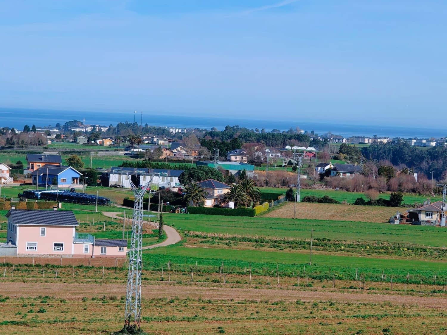 Ubebygd land til salgs i Luarca - € 65 000 (Ref: 8826915)