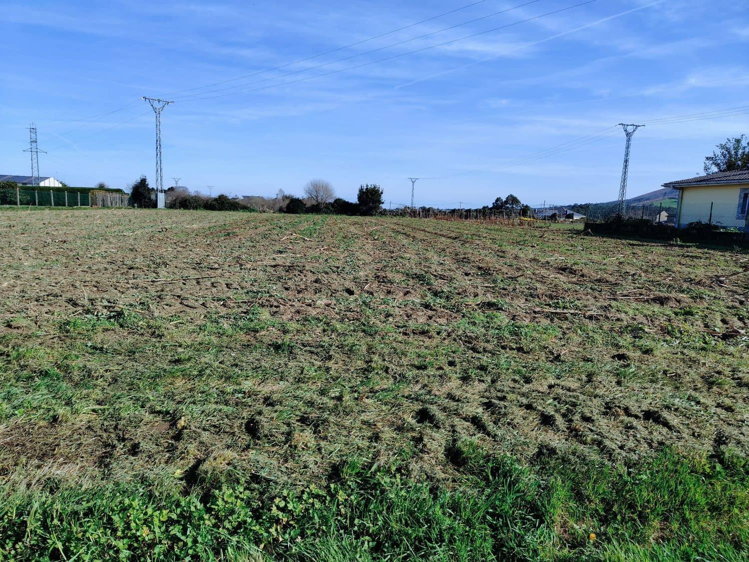 Ubebygd land til salgs i Luarca - € 65 000 (Ref: 8826915)