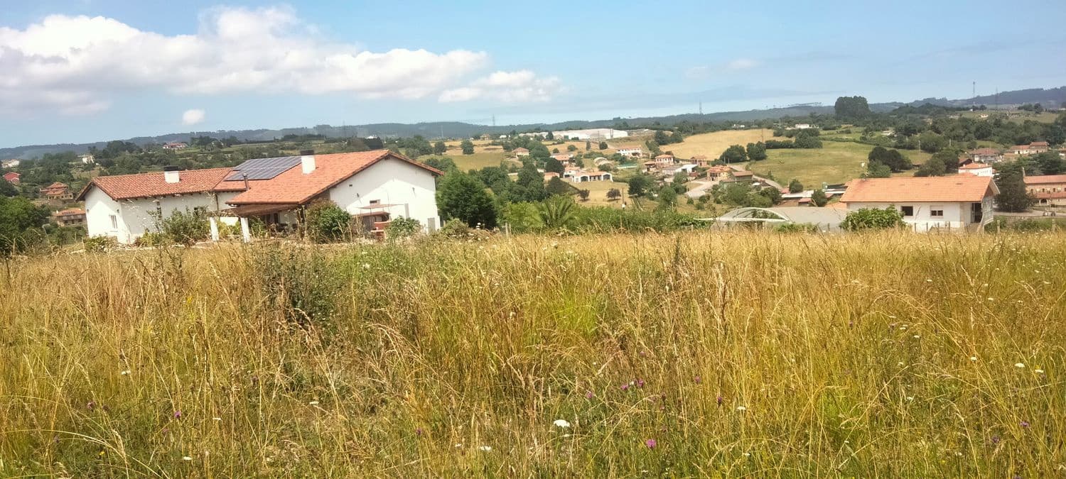 Grunde uden byggetilladelser til salg i Gijon - € 125.000 (Ref: 8826916)