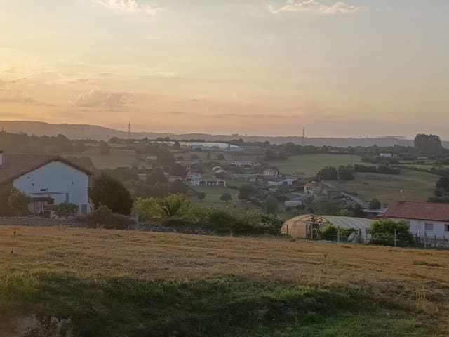 Grunde uden byggetilladelser til salg i Gijón - € 135.000 (Ref: 8826916)