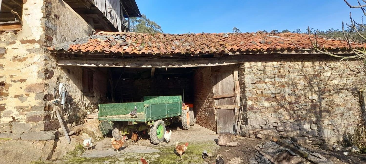 4 sypialnia Finka/Dom wiejski na sprzedaż w Luarca z garażem - 49 900 € (Ref: 8842914)