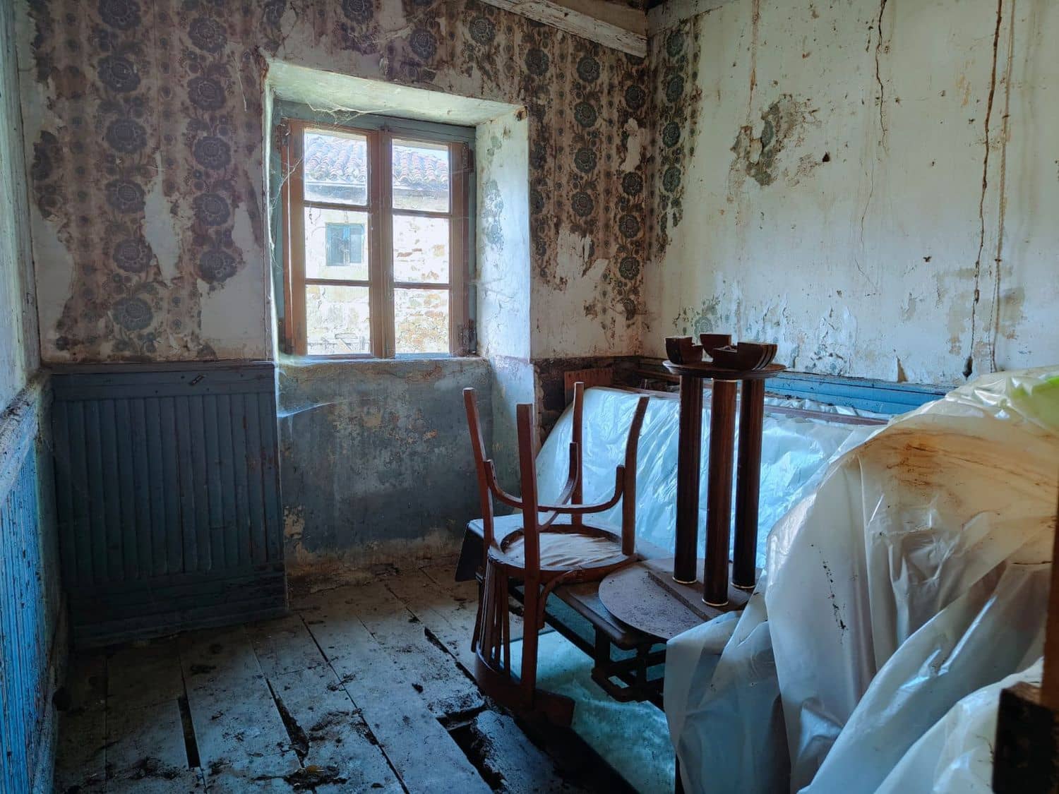 4 sypialnia Finka/Dom wiejski na sprzedaż w Luarca z garażem - 49 900 € (Ref: 8842914)