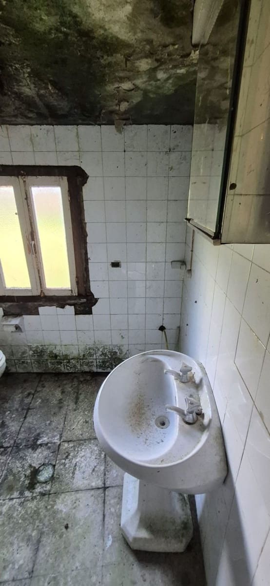 2 chambre Finca/Maison de Campagne à vendre à Coana avec garage - 50 000 € (Ref: 8842915)