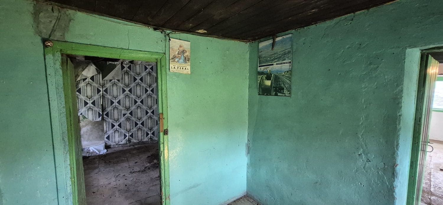 2 chambre Finca/Maison de Campagne à vendre à Coana avec garage - 50 000 € (Ref: 8842915)