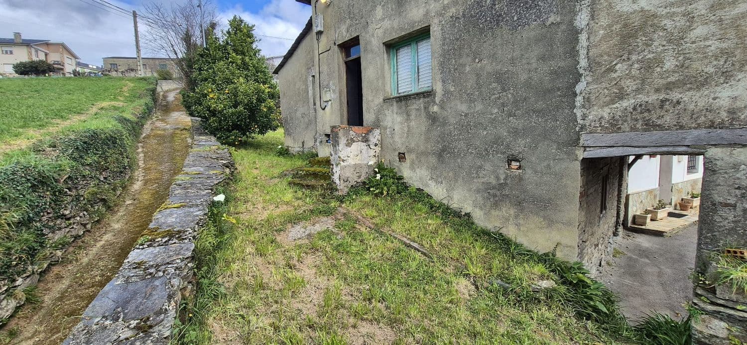 2 chambre Finca/Maison de Campagne à vendre à Coana avec garage - 50 000 € (Ref: 8842915)