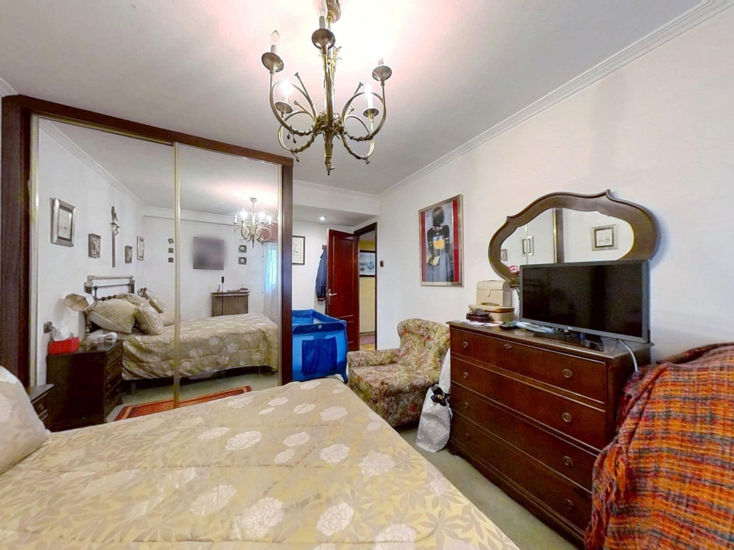 6 soveværelse Lejlighed til salg i Gijon med garage - € 319.900 (Ref: 8854452)