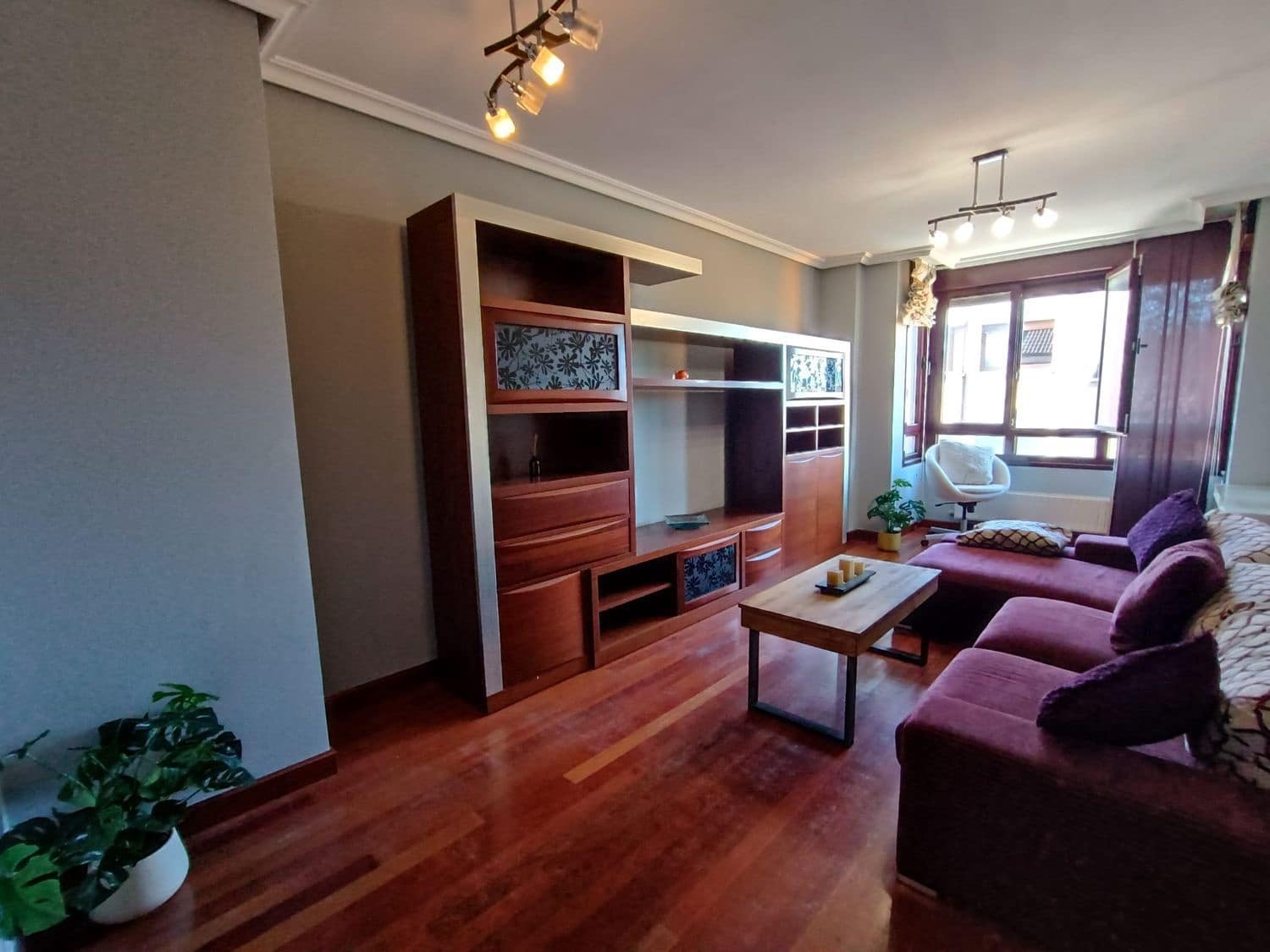 2 soveværelse Lejlighed til salg i Nava med garage - € 132.000 (Ref: 8862133)