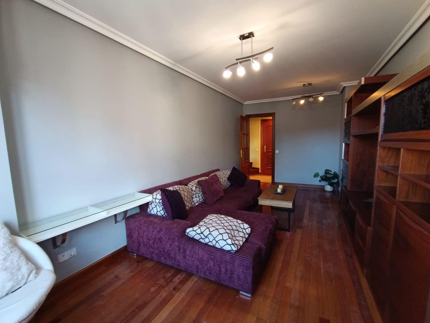 2 soveværelse Lejlighed til salg i Nava med garage - € 132.000 (Ref: 8862133)