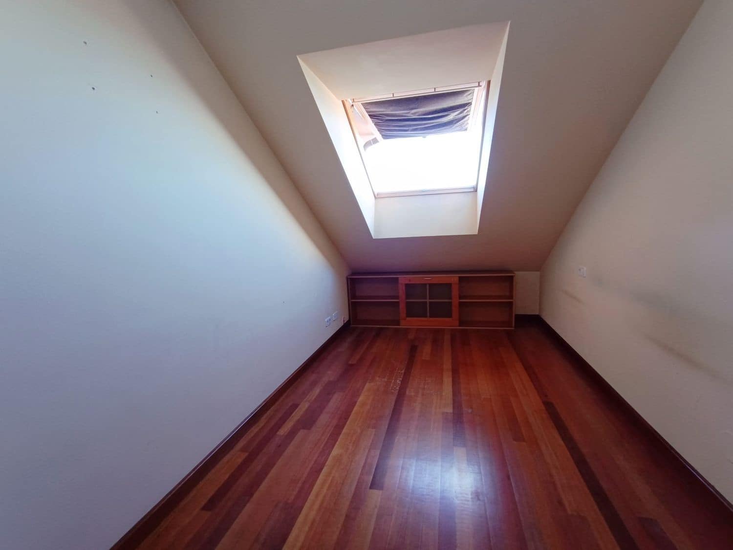 2 soveværelse Lejlighed til salg i Nava med garage - € 132.000 (Ref: 8862133)