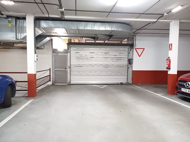 Garage til salg i Centro Urbano, Gijón - € 24.000 (Ref: 8862134)