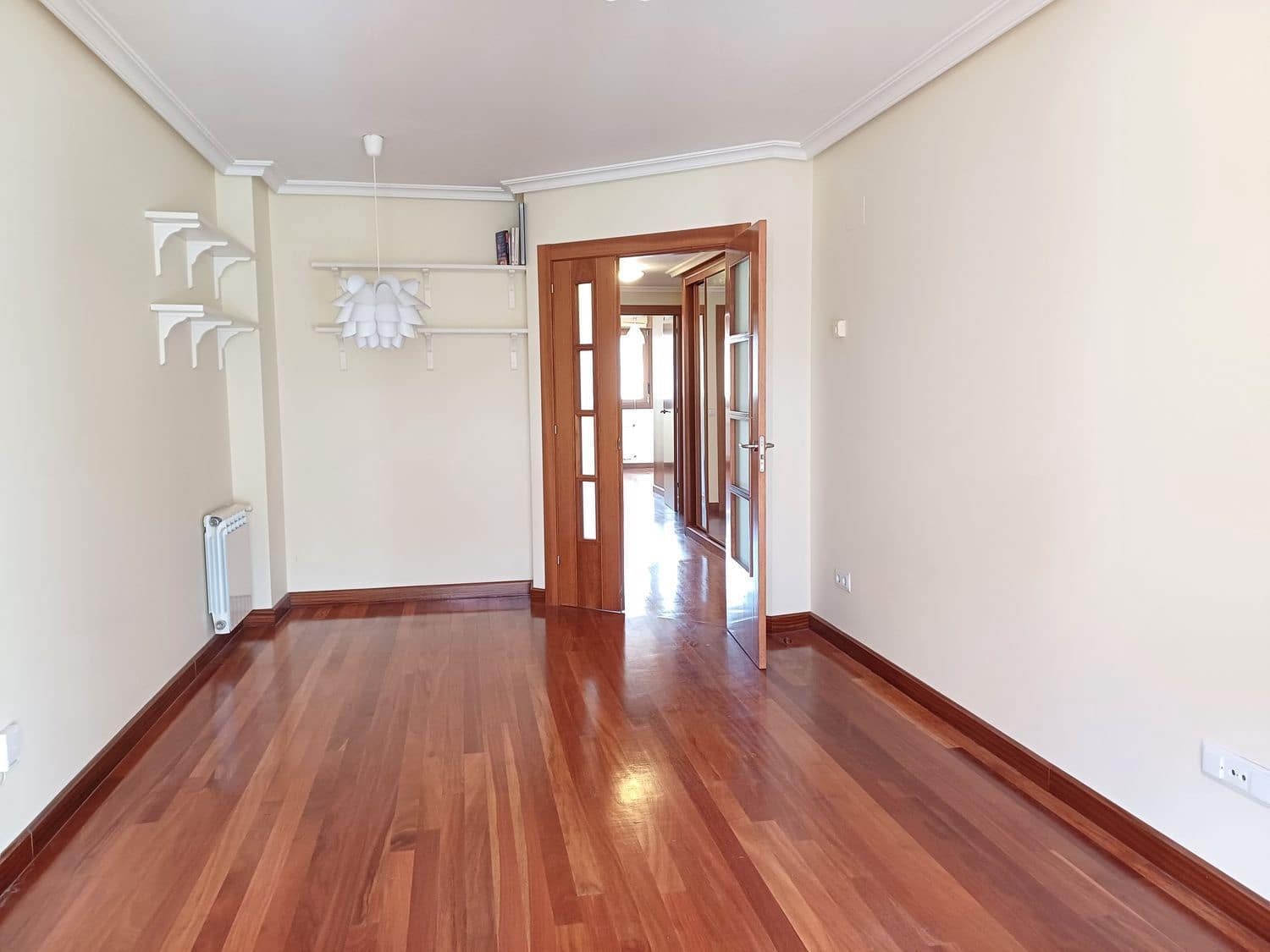 2 soveværelse Lejlighed til salg i Gijon med garage - € 360.000 (Ref: 8862136)