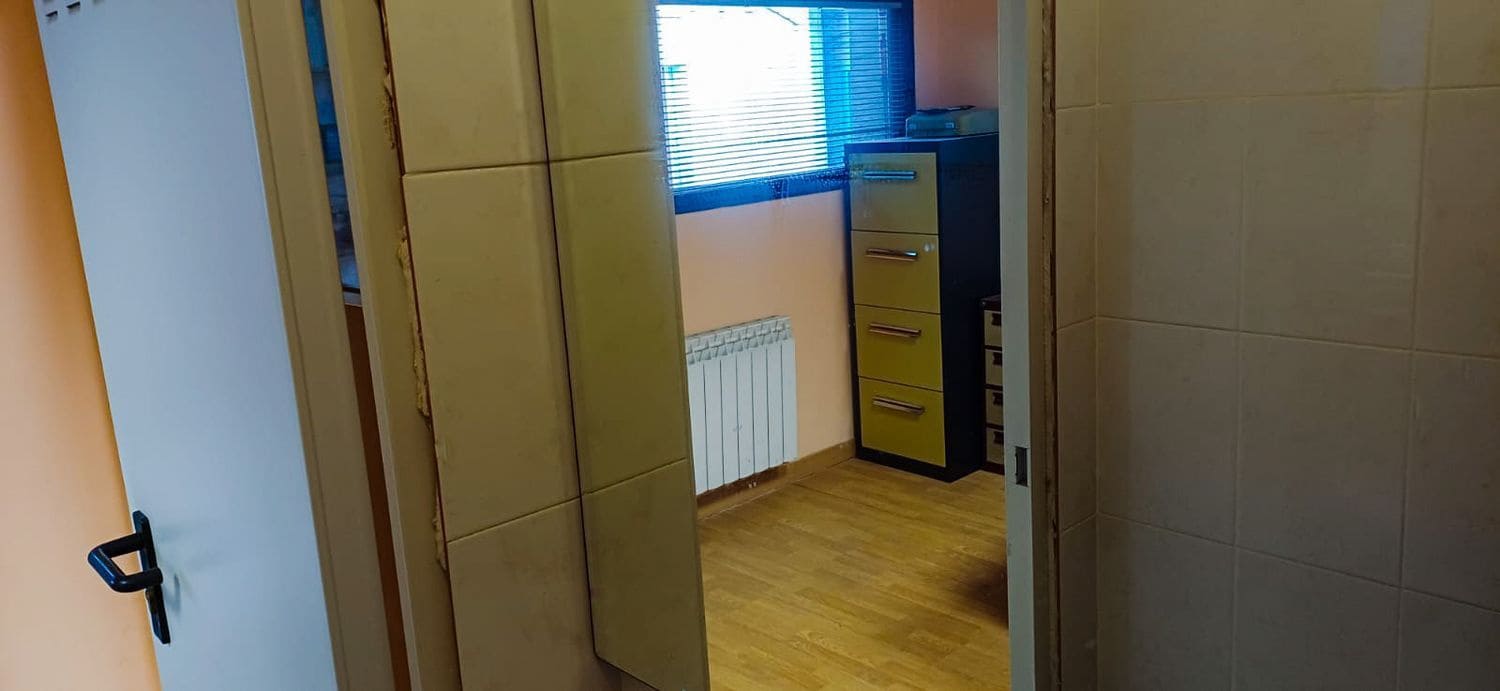 Commerciale in vendita in Oviedo - 85.000 € (Rif: 8862139)