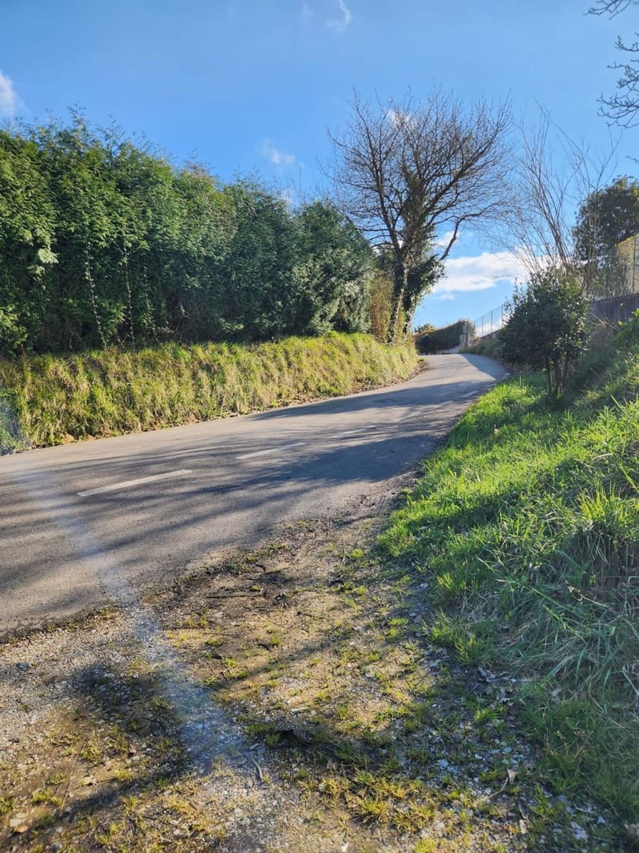 Grunde uden byggetilladelser til salg i Siero - € 88.000 (Ref: 8881290)