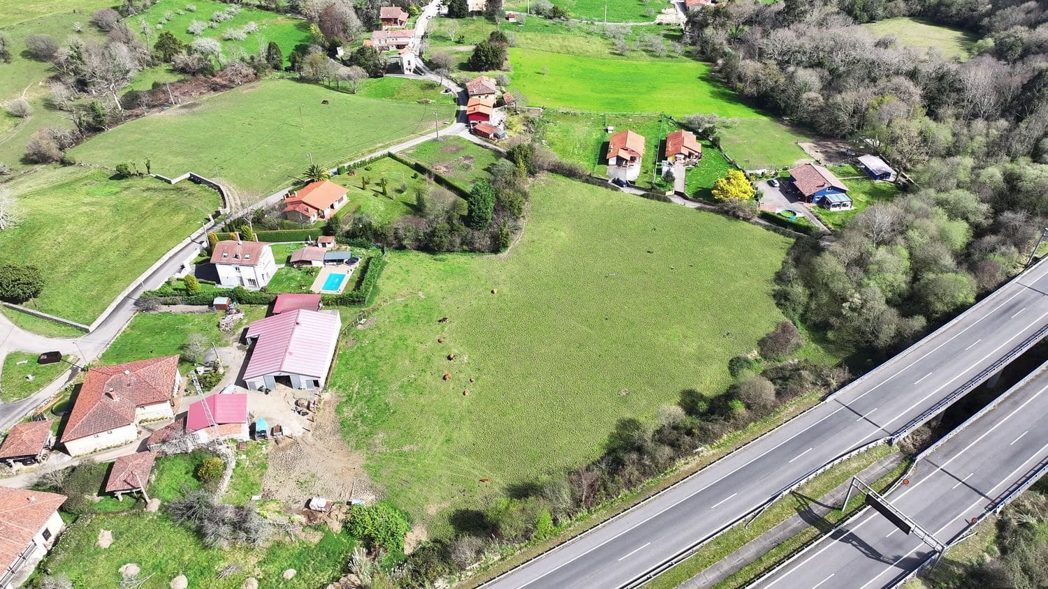 Grunde uden byggetilladelser til salg i Ribadesella - € 54.000 (Ref: 8881291)