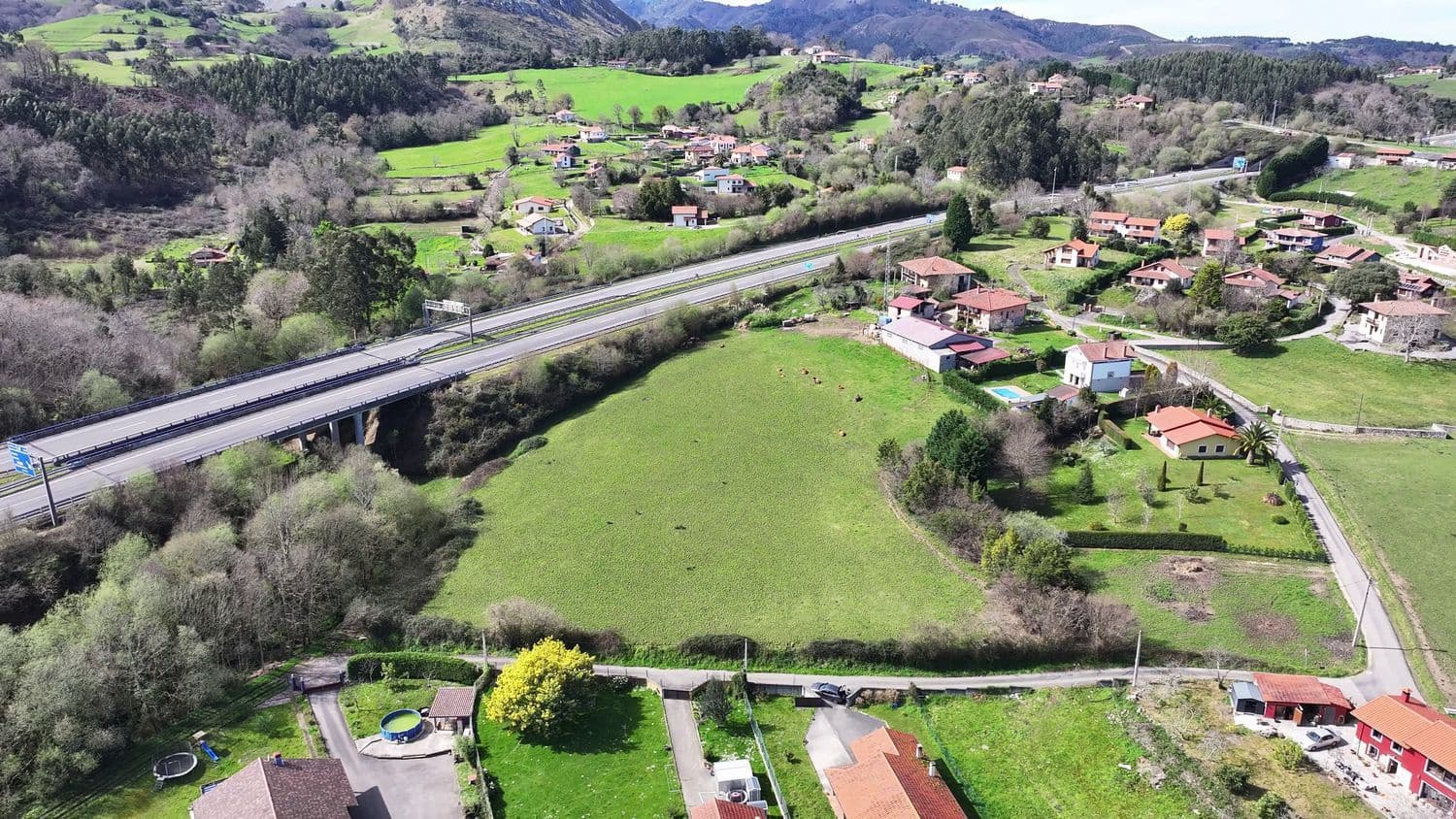 Grunde uden byggetilladelser til salg i Ribadesella - € 54.000 (Ref: 8881291)