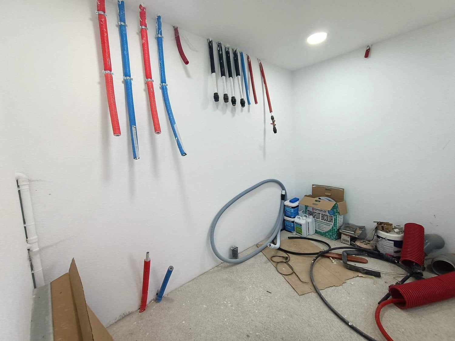 6 soveværelse Finca/Landehus til salg i Lugo by med swimmingpool garage - € 449.000 (Ref: 8881293)