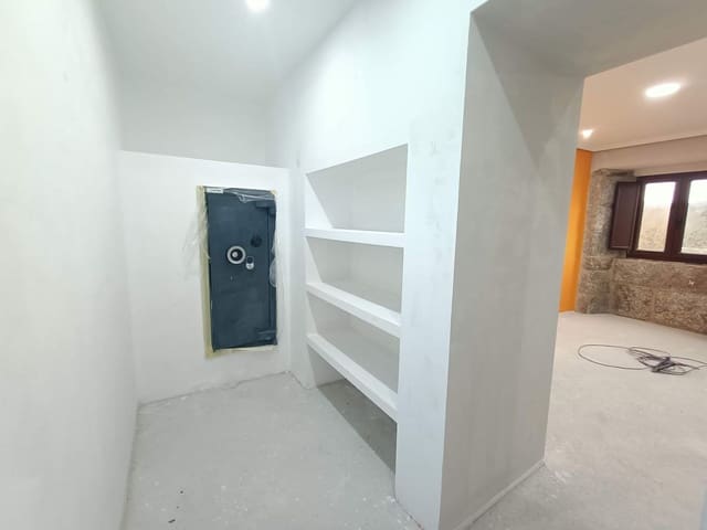 6 camera da letto Finca/Casa di Campagna in vendita in Lugo città con piscina garage - 449.000 € (Rif: 8881293)