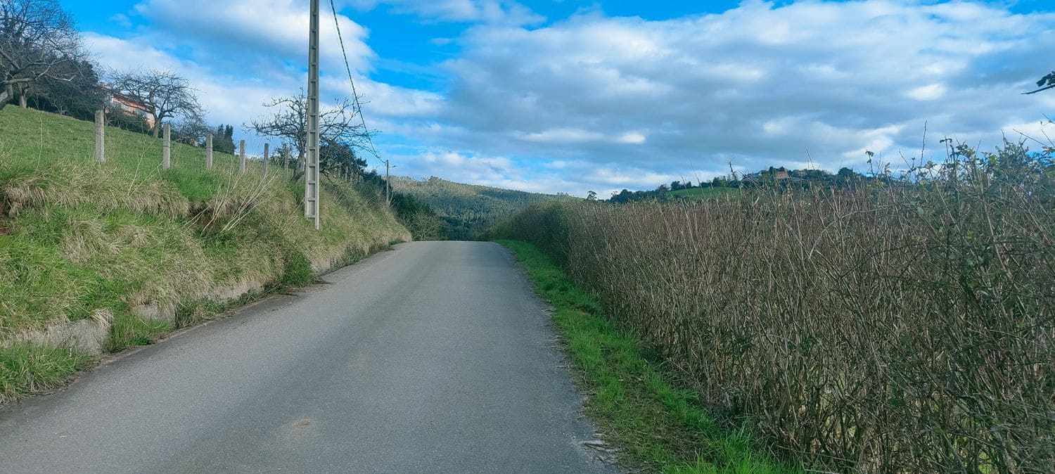 Grunde uden byggetilladelser til salg i Gijon - € 50.000 (Ref: 8883914)