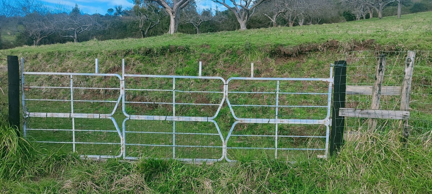 Grunde uden byggetilladelser til salg i Gijon - € 50.000 (Ref: 8883914)