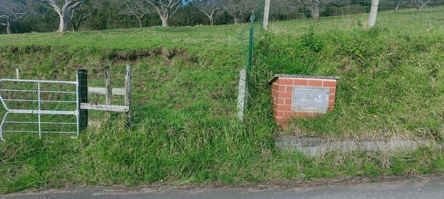 Landgrundstück zu verkaufen in Gijón - 50.000 € (Ref: 8883914)